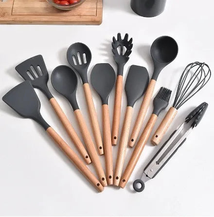 Kit 12 Peças Utensílios Cozinha Silicone Maciço Com Cabo De Madeira Colheres Super Praticas